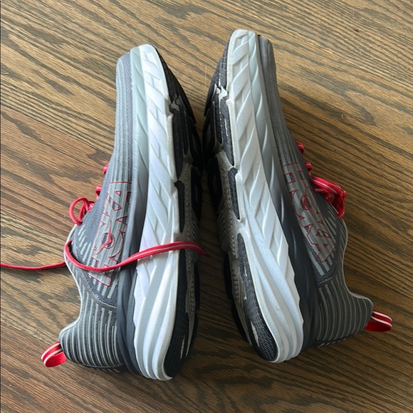 Hoka bondi Gray and Red Running Shoes - Picture 4 of 5